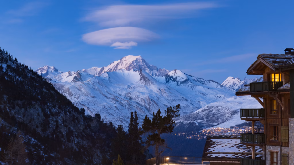 Mont_Blanc_from_Les_Arcs_1950_opt